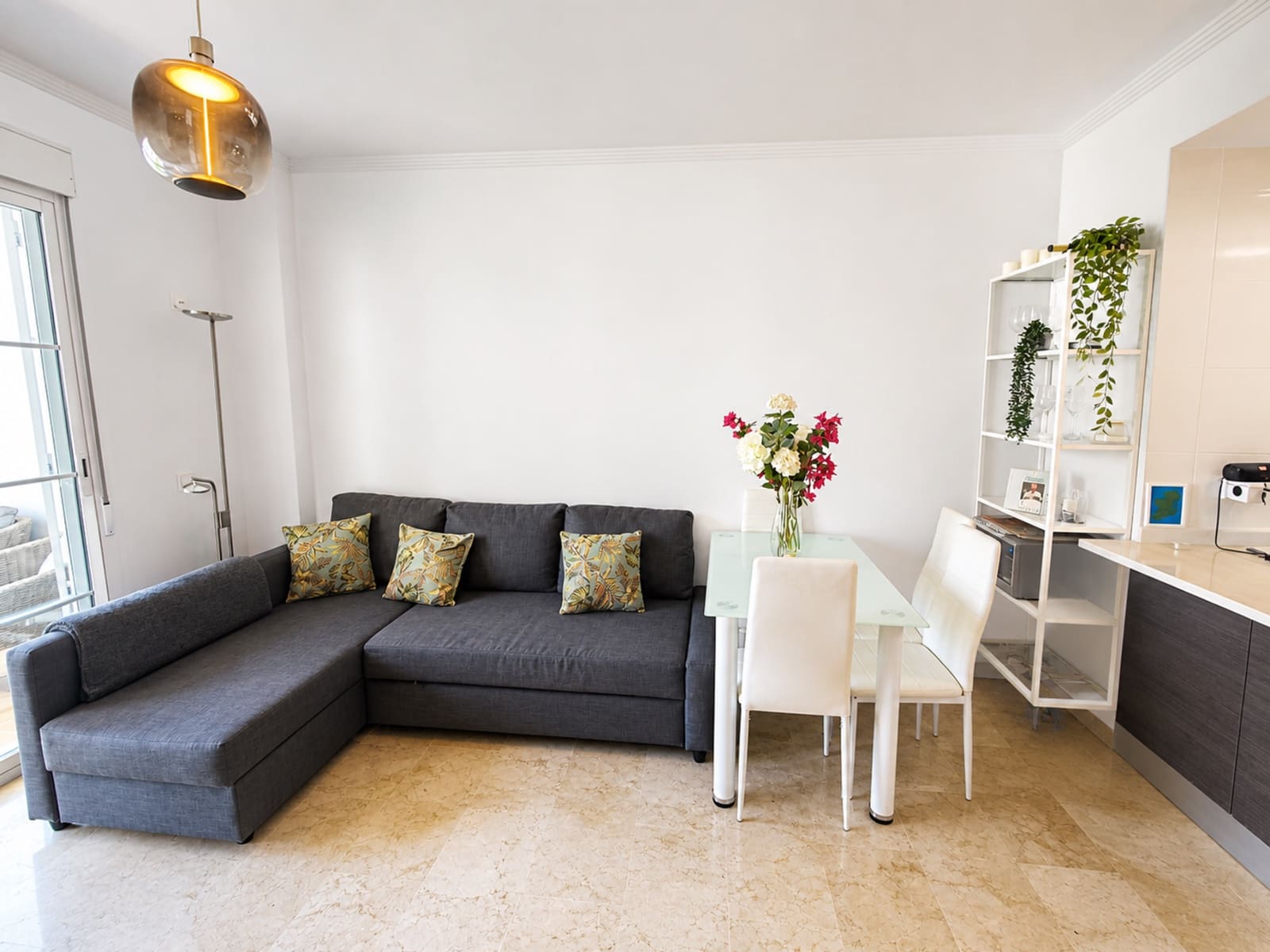 3 soveværelse Lejlighed til salg i La Duquesa / Puerto de la Duquesa med swimmingpool garage - € 285.000 (Ref: 9972987)