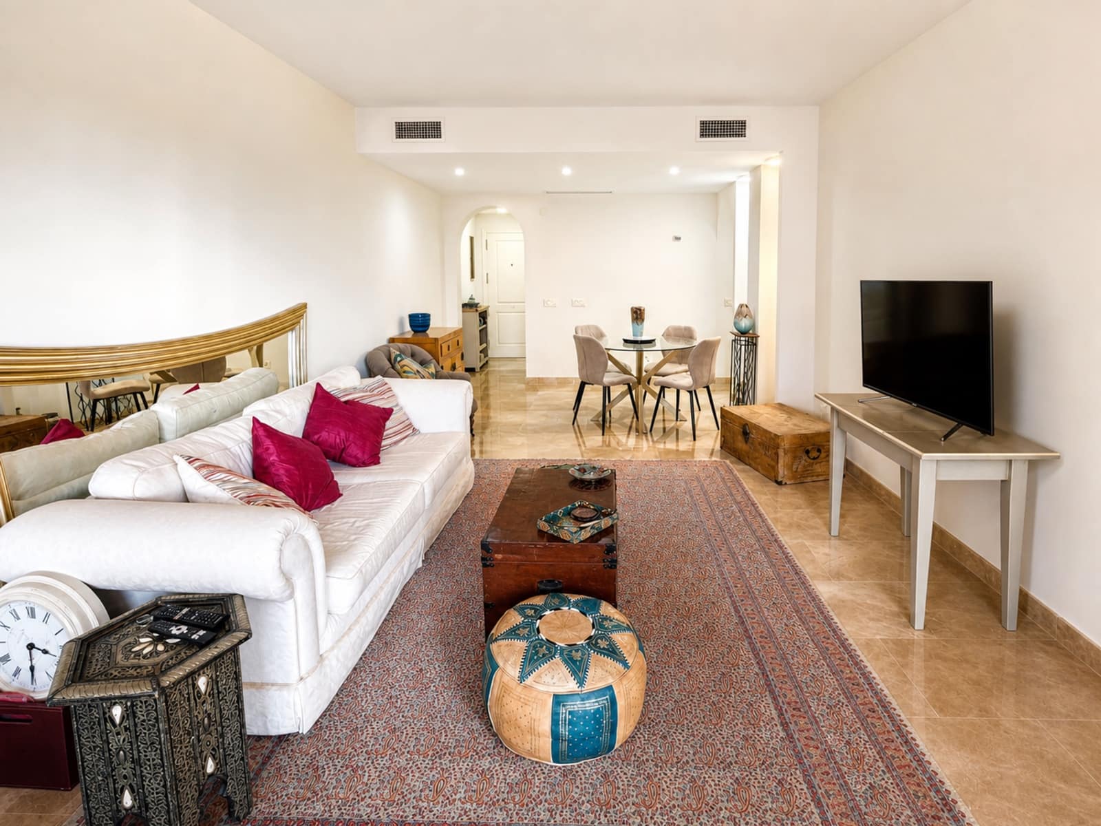 Apartamento de 2 habitaciones en Manilva en venta con piscina garaje - 280.000 € (Ref: 9974991)