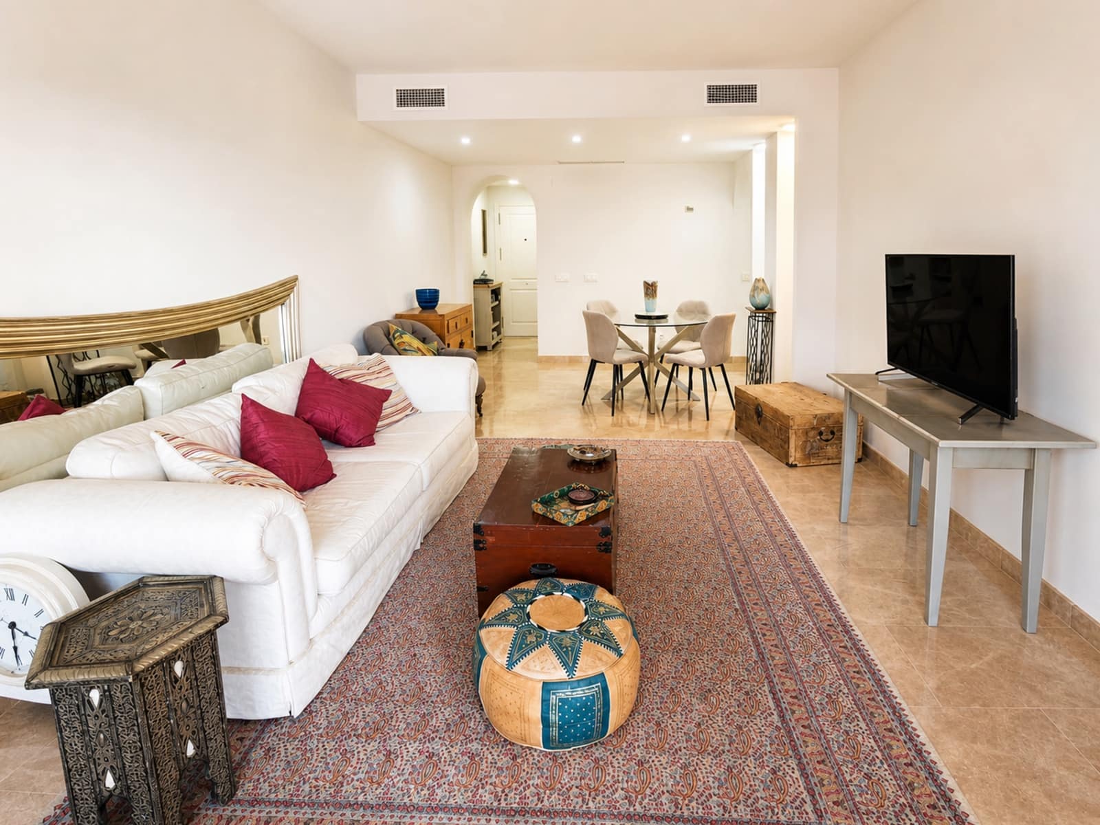 Apartamento de 2 habitaciones en Manilva en venta con piscina garaje - 280.000 € (Ref: 9974991)