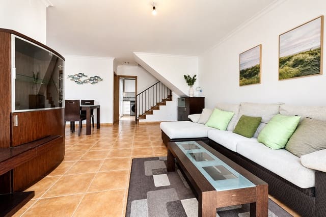 3 slaapkamer Huis te koop in Manilva Pueblo, Manilva met garage - € 269.000 (Ref: 9993916)