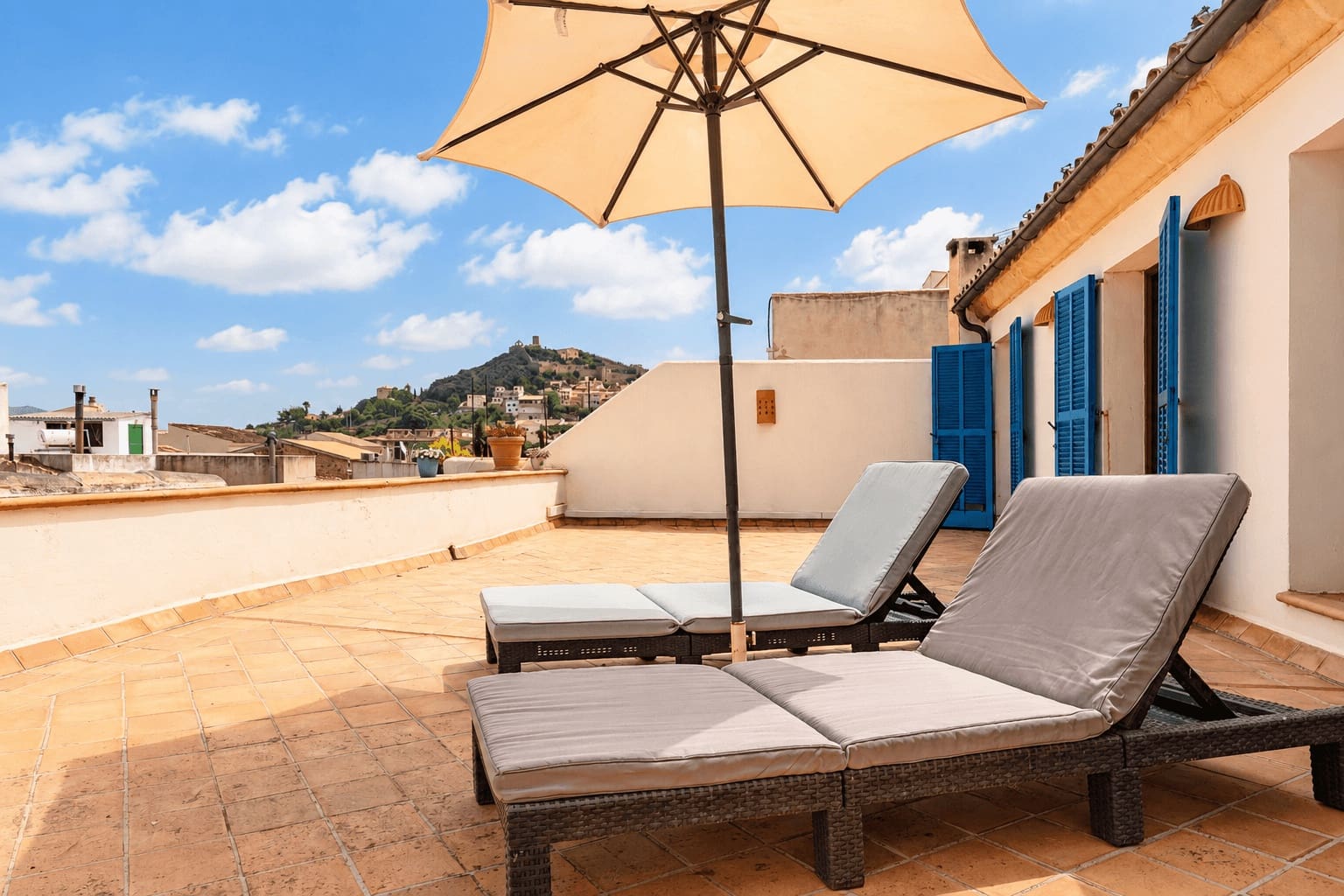 4 sypialnia Dom na sprzedaż w Capdepera z basenem garażem - 995 000 € (Ref: 10037693)
