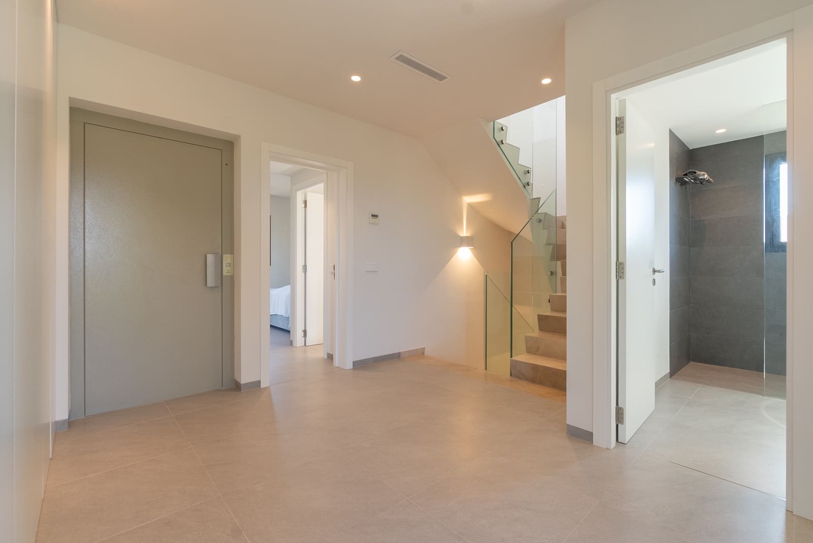 Chalet de 4 habitaciones en Colonia de Sant Pere / Colonia de San Pedro en venta con piscina garaje - 1.595.000 € (Ref: 10140127)