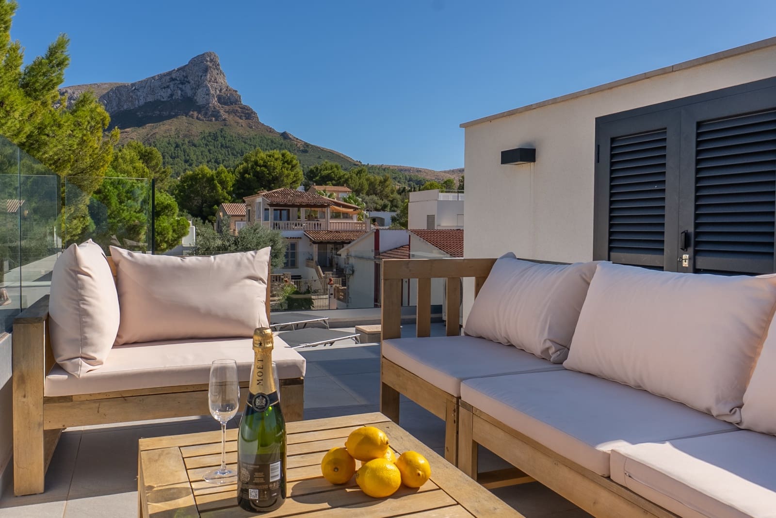 Chalet de 4 habitaciones en Colonia de Sant Pere / Colonia de San Pedro en venta con piscina garaje - 1.595.000 € (Ref: 10140127)