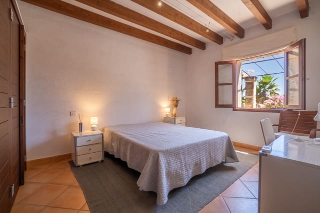 Finca/Casa Rural de 4 habitaciones en Santa Margalida en venta con piscina garaje - 1.490.000 € (Ref: 10175995)