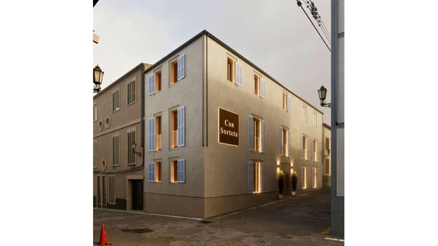 3 soveværelse Byhus til salg i Artà med swimmingpool - € 399.000 (Ref: 9116275)