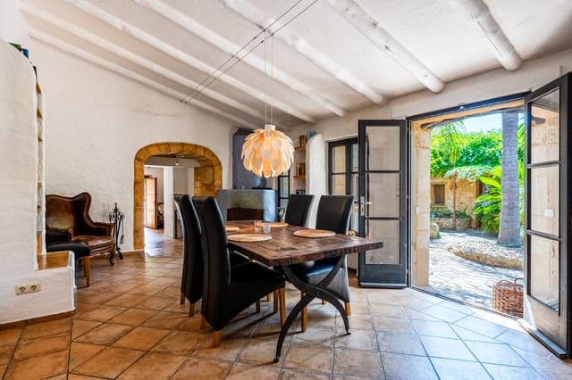 5 sovrum Villa till salu i Artà med pool - 1 499 000 € (Ref: 9164564)