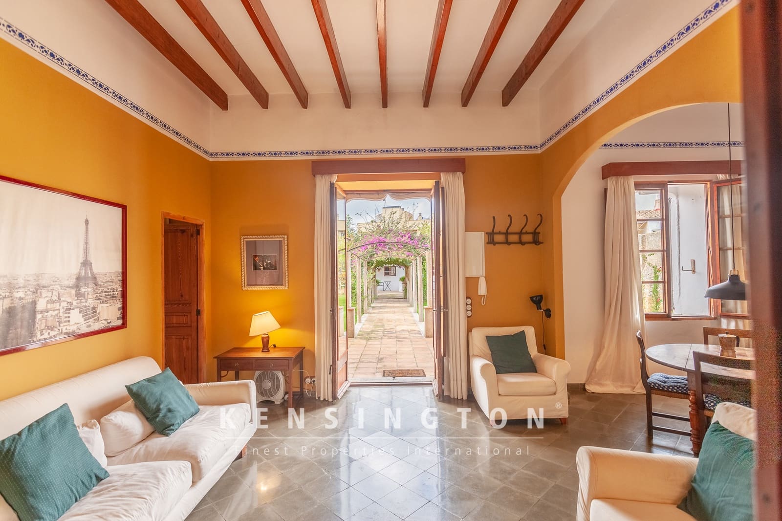 6 soveværelse Villa til salg i Arta med swimmingpool - € 1.295.000 (Ref: 9164565)