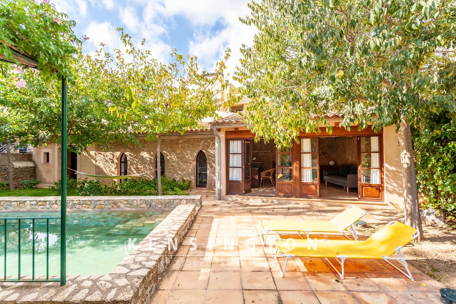 6 soveværelse Villa til salg i Arta med swimmingpool - € 1.295.000 (Ref: 9164565)