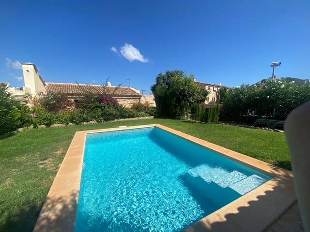 3 sovrum Villa till salu i Capdepera med pool - 1 100 000 € (Ref: 9164581)