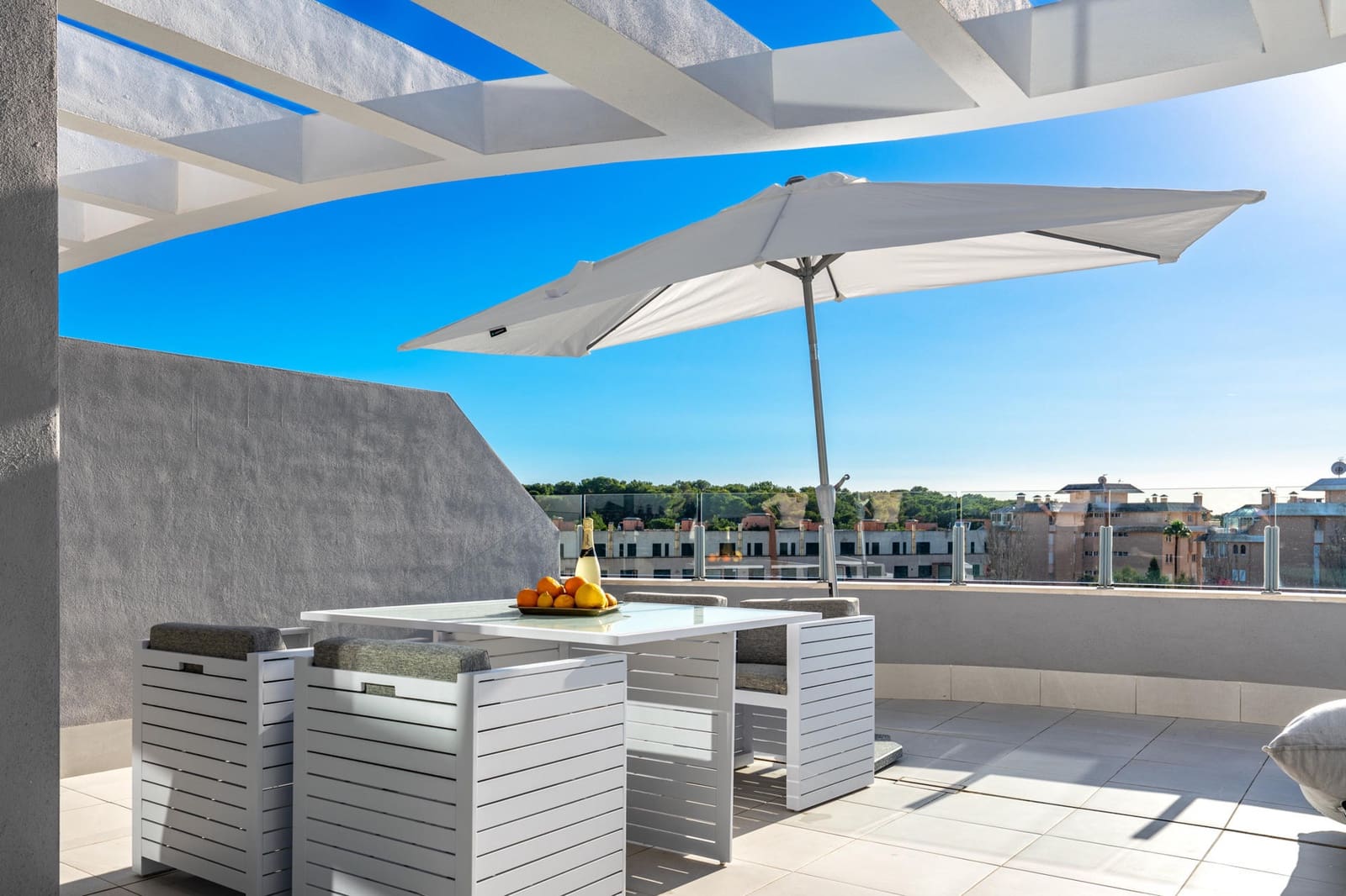 3 soveværelse Lejlighed til salg i Sa Coma med swimmingpool - € 980.000 (Ref: 9164588)