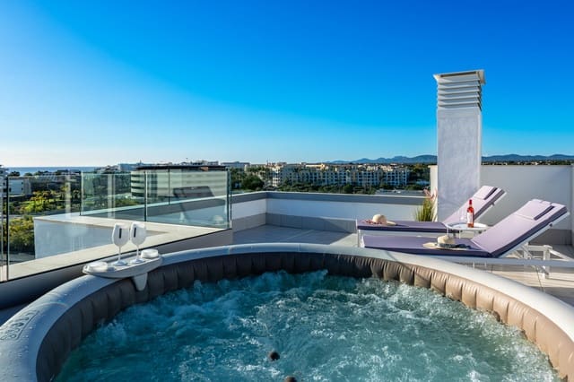 3 soveværelse Lejlighed til salg i Sa Coma, Sant Llorenç des Cardassar med swimmingpool - € 980.000 (Ref: 9164588)