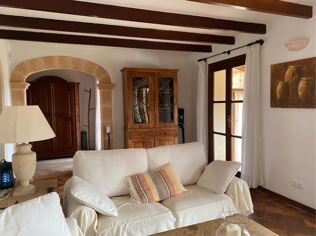 5 sovrum Villa till salu i Capdepera med pool - 1 780 000 € (Ref: 9164590)