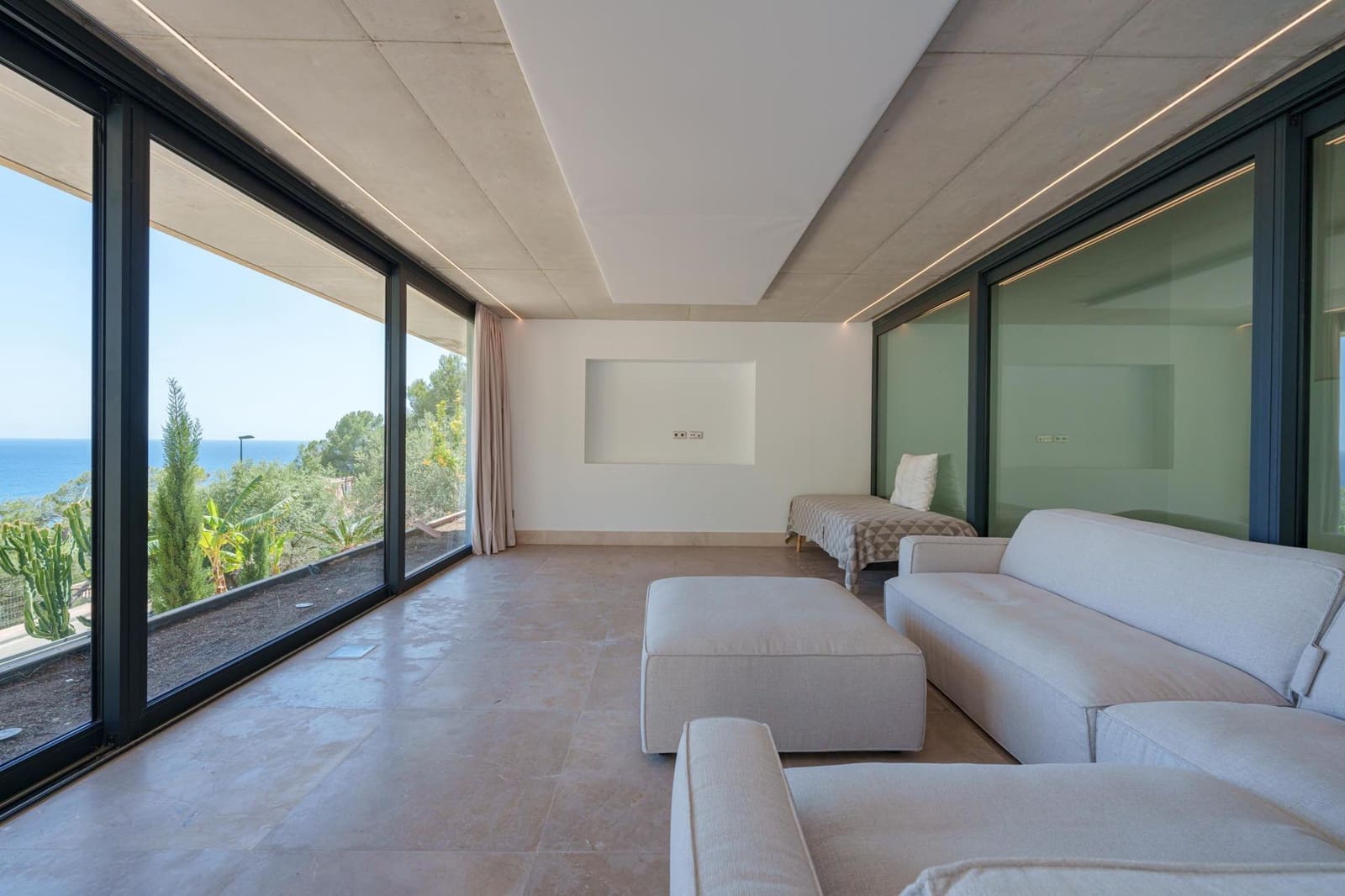 5 soveværelse Villa til salg i Canyamel med swimmingpool garage - € 4.500.000 (Ref: 9164604)