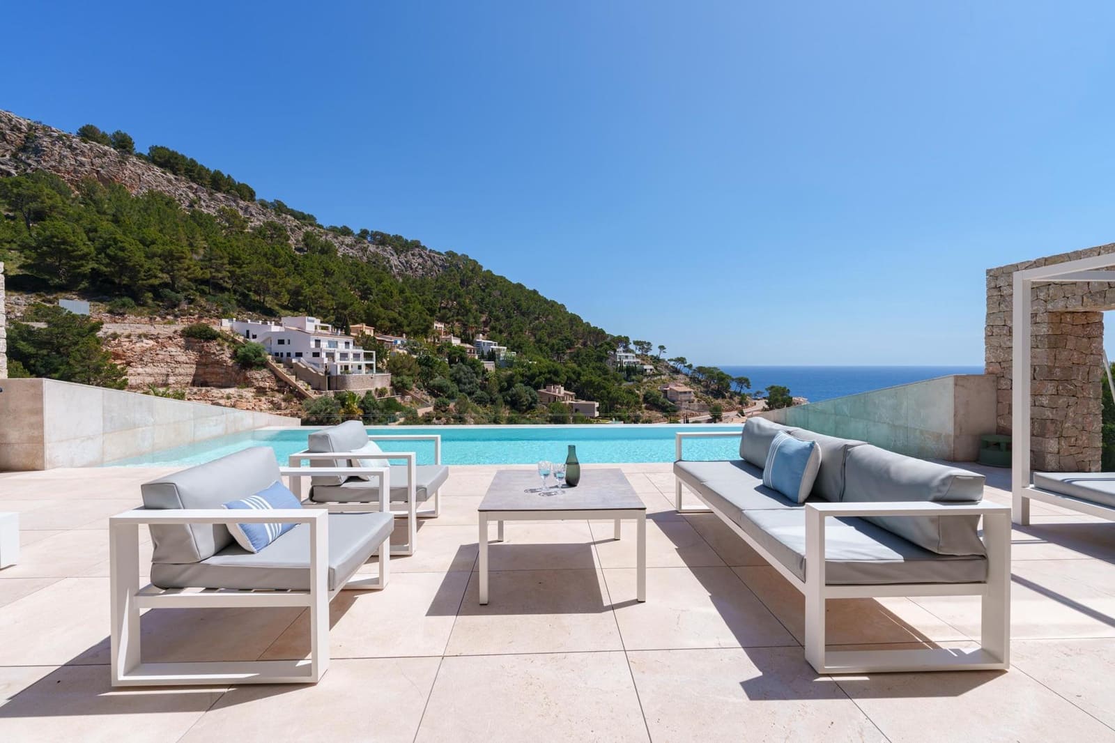 5 soveværelse Villa til salg i Canyamel med swimmingpool garage - € 4.500.000 (Ref: 9164604)