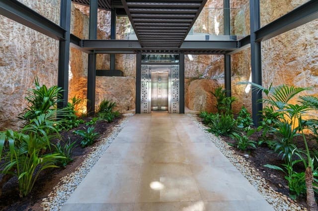 5 slaapkamer Villa te koop in Canyamel, Capdepera met zwembad garage - € 4.500.000 (Ref: 9164604)