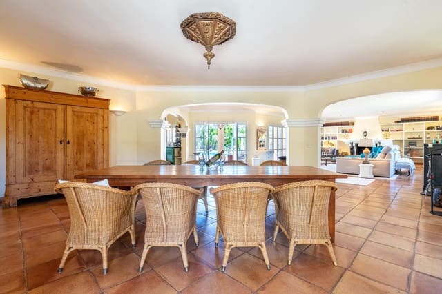 5 sypialnia Willa na sprzedaż w Capdepera z basenem garażem - 4 200 000 € (Ref: 9164610)