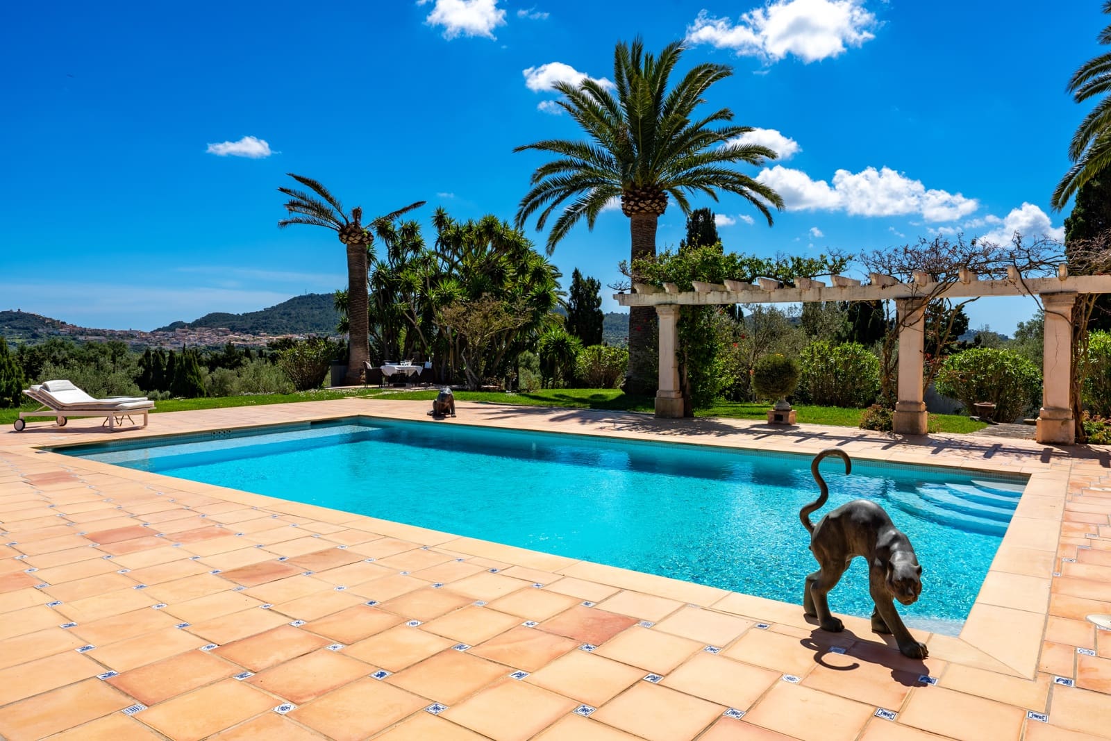 5 sypialnia Willa na sprzedaż w Capdepera z basenem garażem - 4 200 000 € (Ref: 9164610)