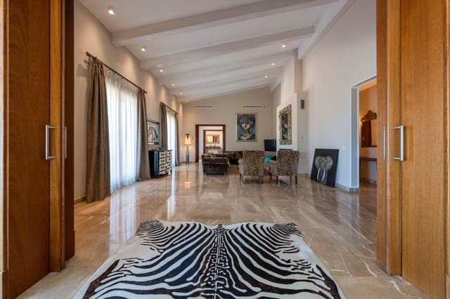 5 slaapkamer Finca/Landhuis te koop in Manacor met zwembad garage - € 3.975.000 (Ref: 9164613)