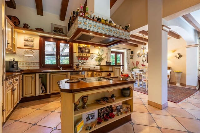 3 slaapkamer Villa te koop in Font de Sa Cala / Font de La Cala, Capdepera met zwembad garage - € 1.995.000 (Ref: 9164618)