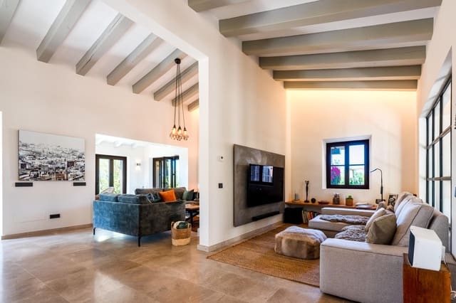 3 sovrum Finca/Hus på landet till salu i Sant Llorenç des Cardassar med pool - 2 290 000 € (Ref: 9164620)