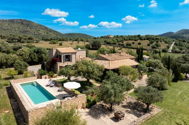 3 soveværelse Villa til salg i Sant Llorenç des Cardassar med swimmingpool - € 2.490.000 (Ref: 9164620)