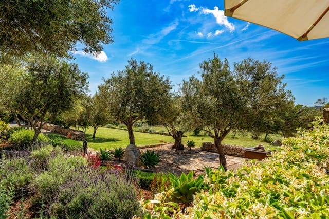 3 sovrum Finca/Hus på landet till salu i Sant Llorenç des Cardassar med pool - 2 290 000 € (Ref: 9164620)