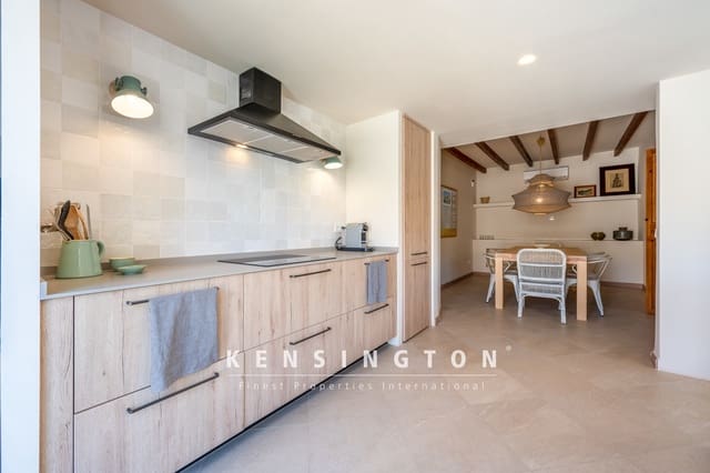 4 chambre Villa/Maison à vendre à Capdepera avec piscine - 1 150 000 € (Ref: 9164628)