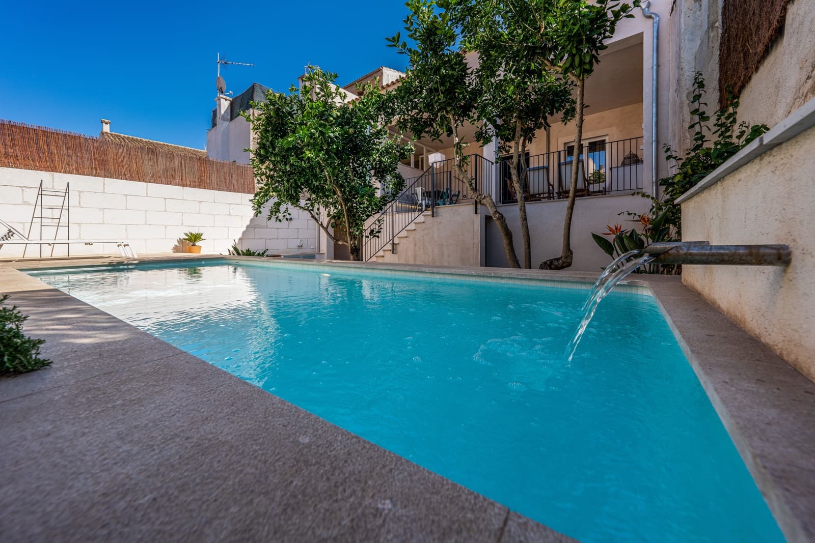 4 bedroom Townhouse for sale in Capdepera with pool - € 1,150,000 (Ref: 9164628)