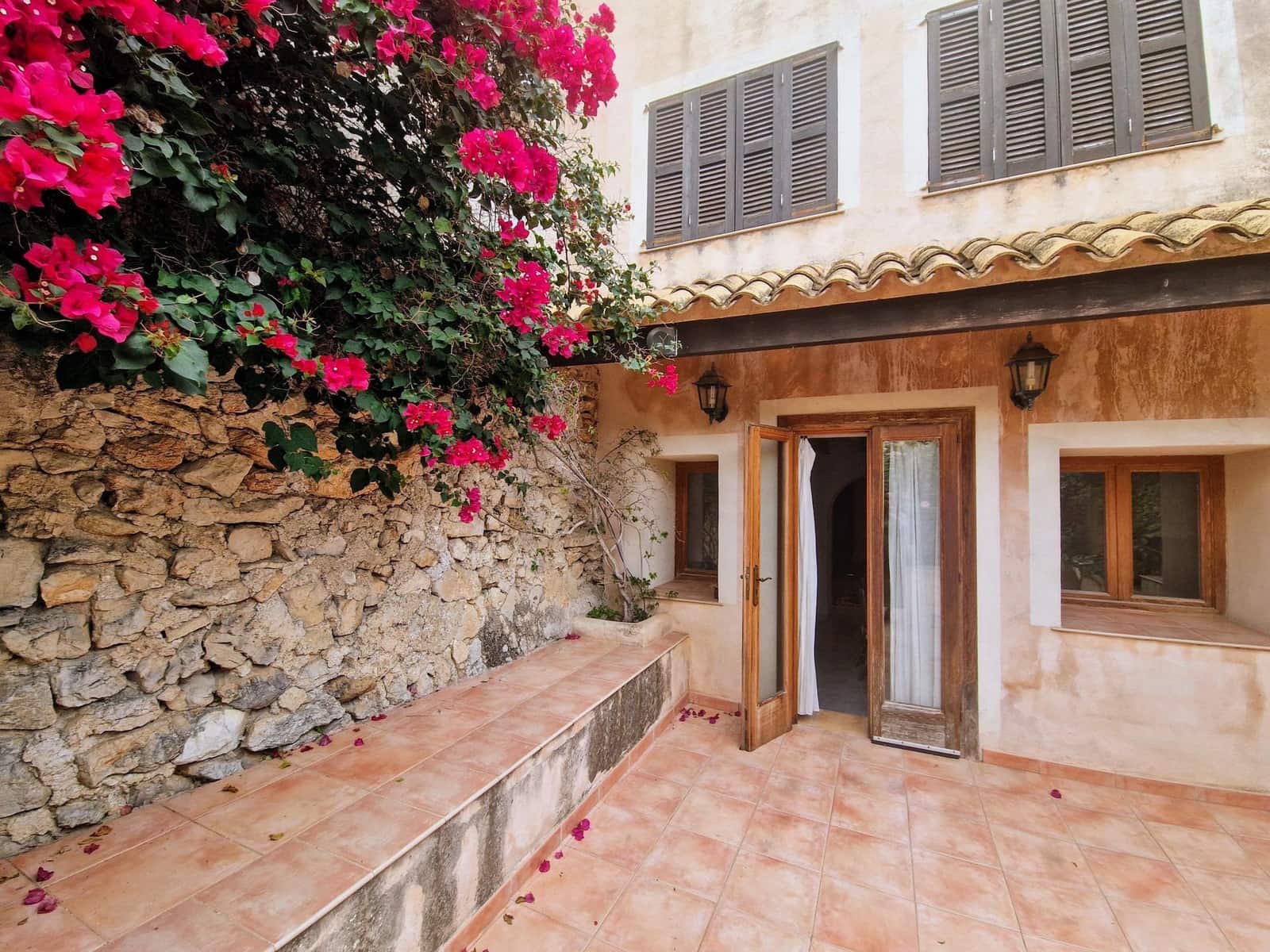 3 soveværelse Byhus til salg i Arta - € 649.000 (Ref: 9164629)