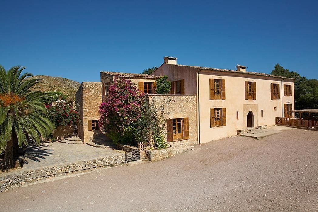 7 soveværelse Finca/Landehus til salg i Capdepera med swimmingpool - € 6.500.000 (Ref: 9164631)