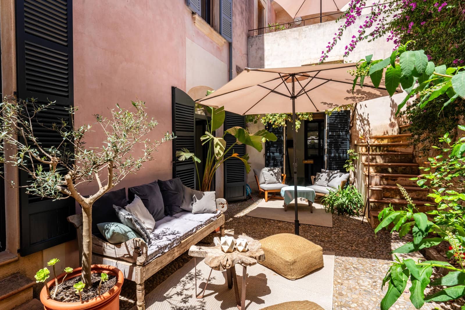 7 soverom Villa til salgs i Arta med svømmebasseng - € 1 890 000 (Ref: 9164633)