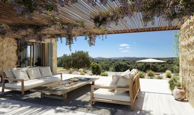 4 bedroom Villa for sale in Sant Llorenç des Cardassar with pool - € 2,490,000 (Ref: 9164635)
