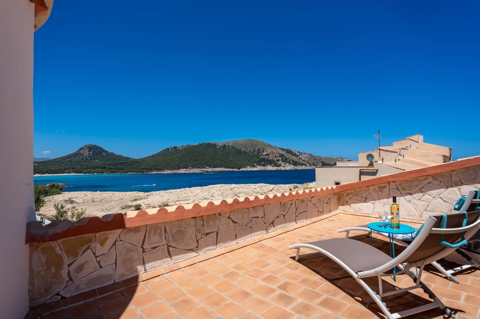 7 slaapkamer Villa te koop in Cala Ratjada met garage - € 2.495.000 (Ref: 9164638)