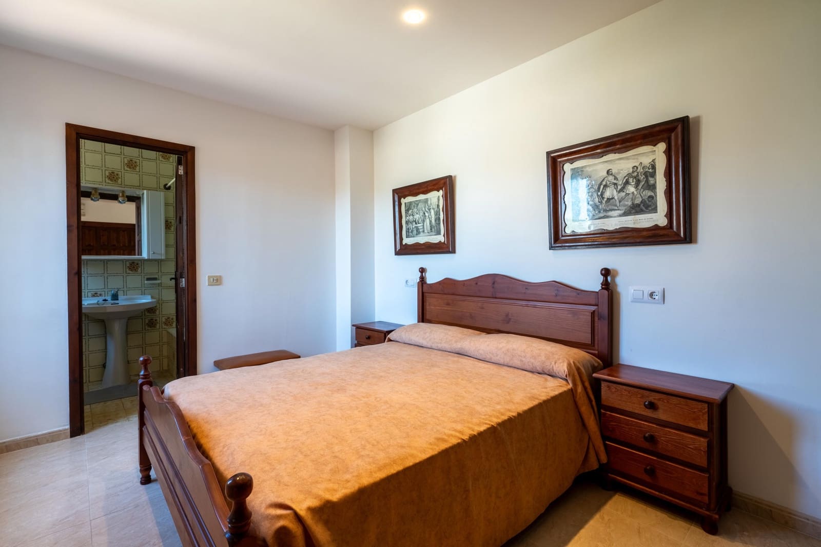 7 slaapkamer Villa te koop in Cala Ratjada met garage - € 2.495.000 (Ref: 9164638)