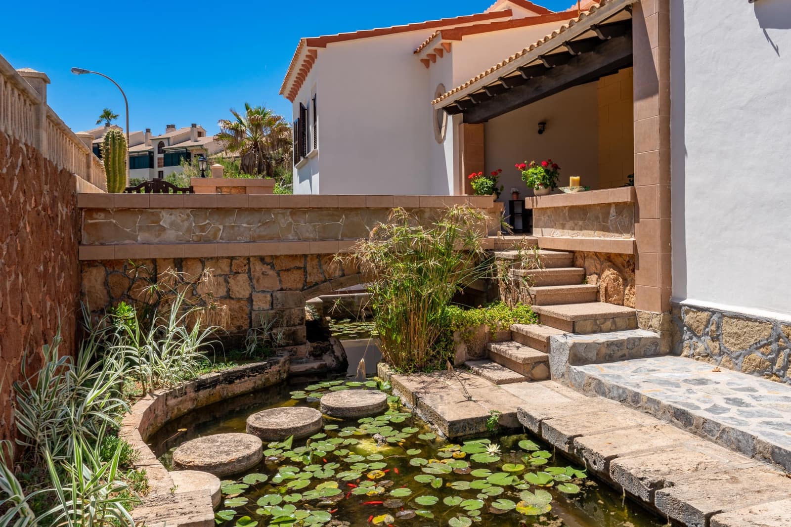 7 slaapkamer Villa te koop in Cala Ratjada met garage - € 2.495.000 (Ref: 9164638)