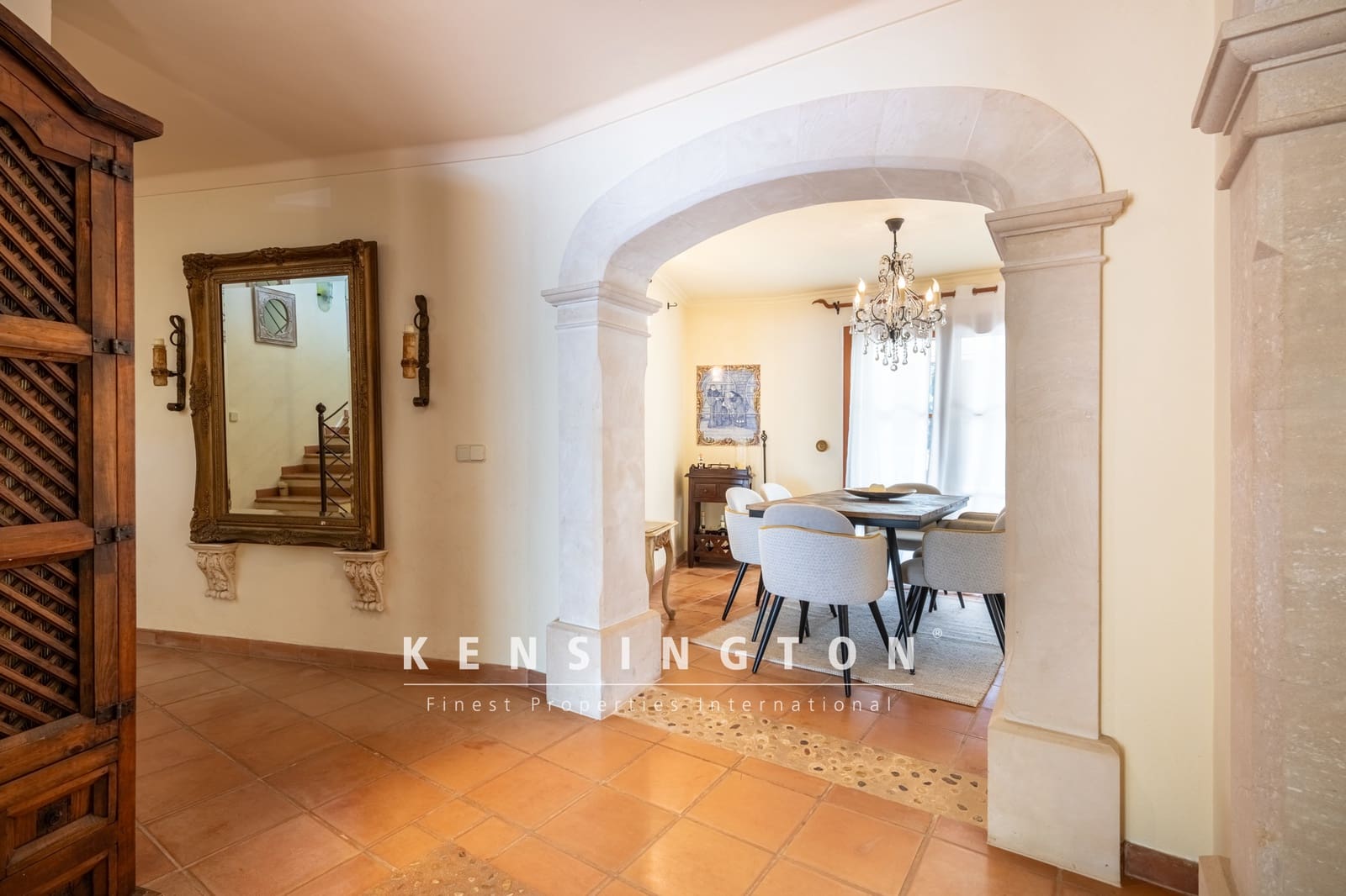 4 soveværelse Finca/Landehus til salg i Capdepera med swimmingpool garage - € 1.975.000 (Ref: 9164644)