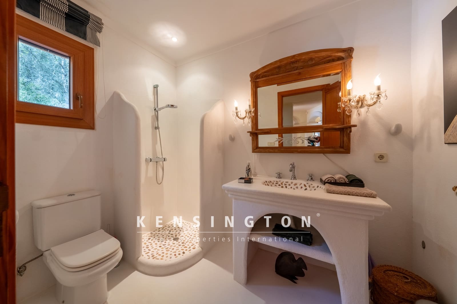 4 soveværelse Finca/Landehus til salg i Capdepera med swimmingpool garage - € 1.975.000 (Ref: 9164644)