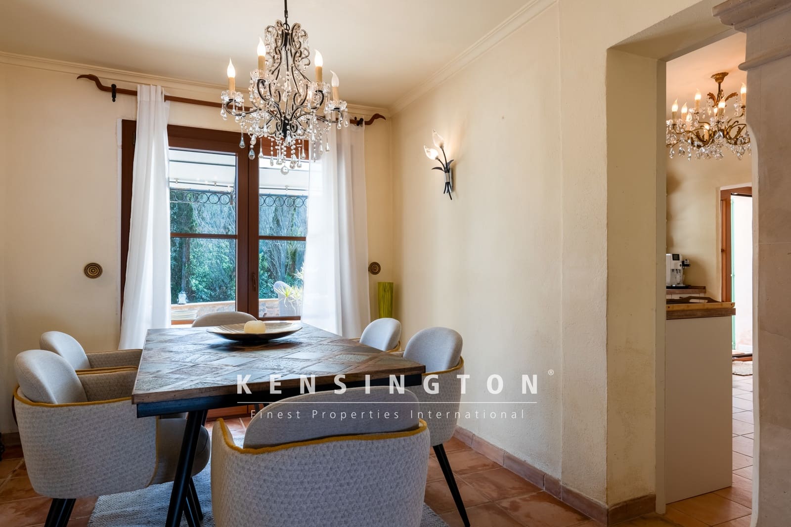 4 soveværelse Finca/Landehus til salg i Capdepera med swimmingpool garage - € 1.975.000 (Ref: 9164644)