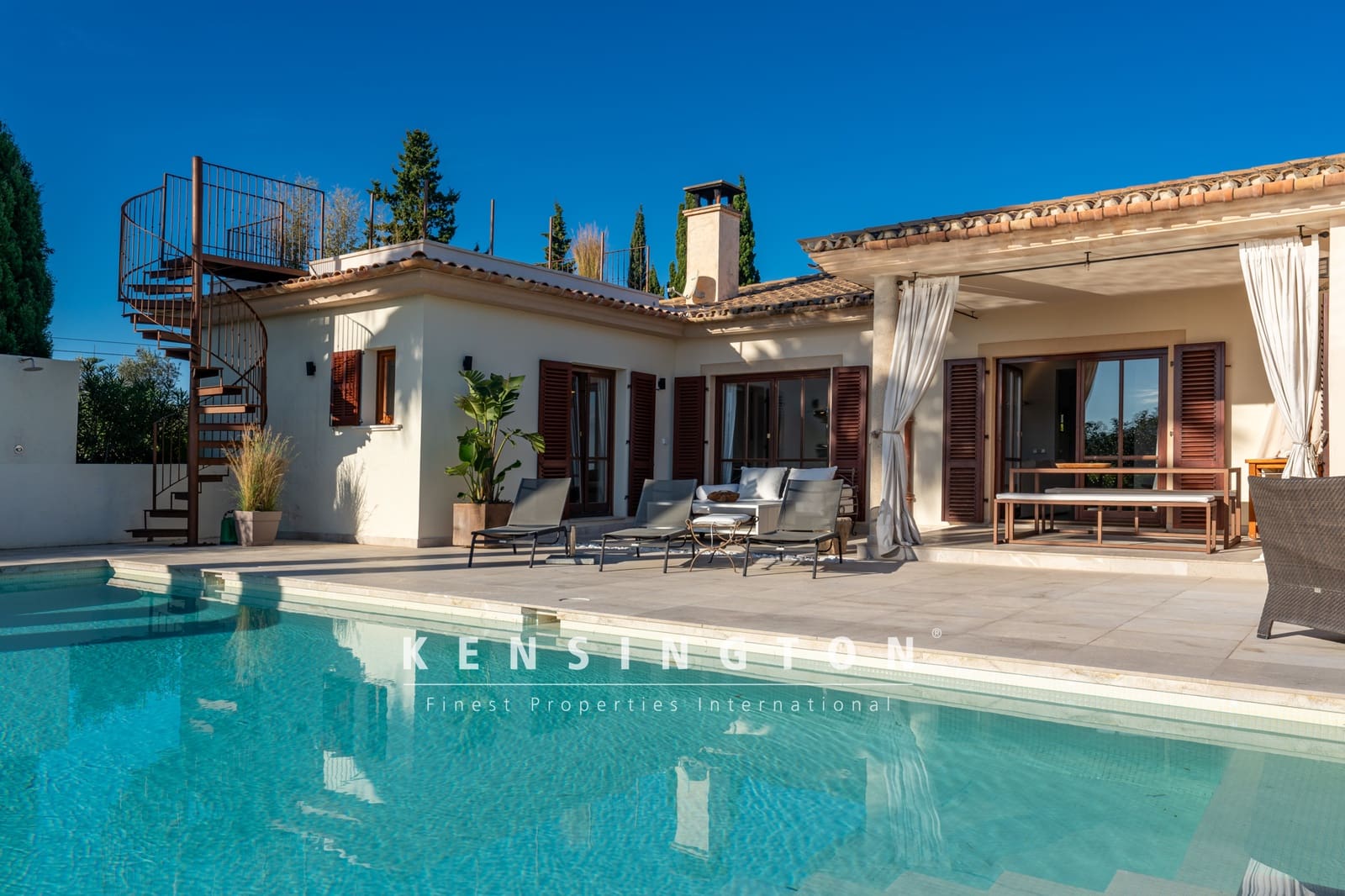 4 sovrum Finca/Hus på landet till salu i Capdepera med pool - 2 980 000 € (Ref: 9164648)