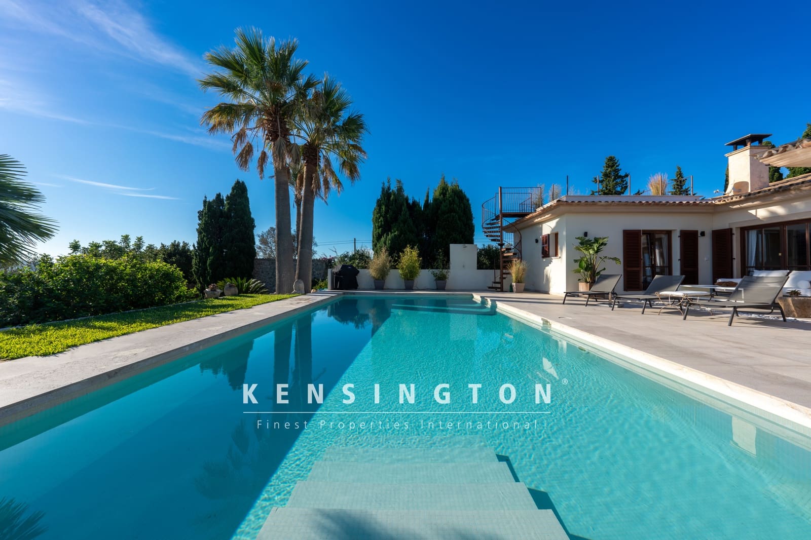 4 sovrum Finca/Hus på landet till salu i Capdepera med pool - 2 980 000 € (Ref: 9164648)