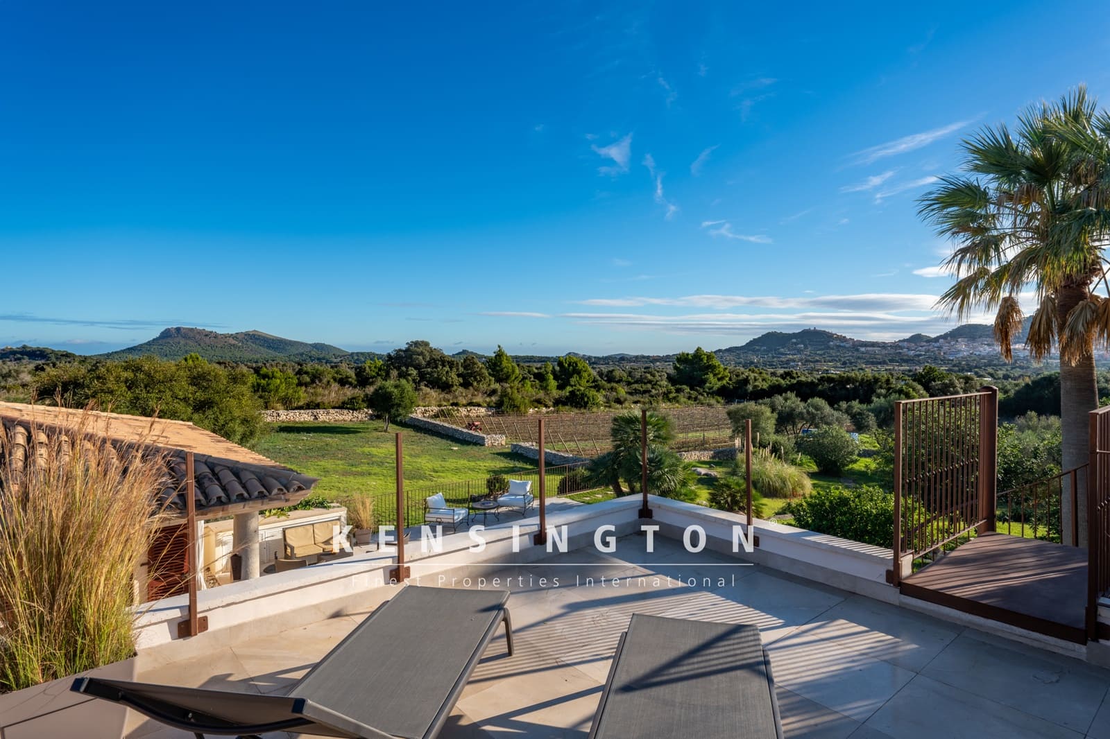 4 sovrum Finca/Hus på landet till salu i Capdepera med pool - 2 980 000 € (Ref: 9164648)