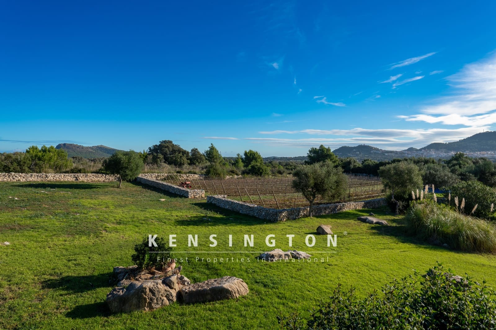 4 sovrum Finca/Hus på landet till salu i Capdepera med pool - 2 980 000 € (Ref: 9164648)