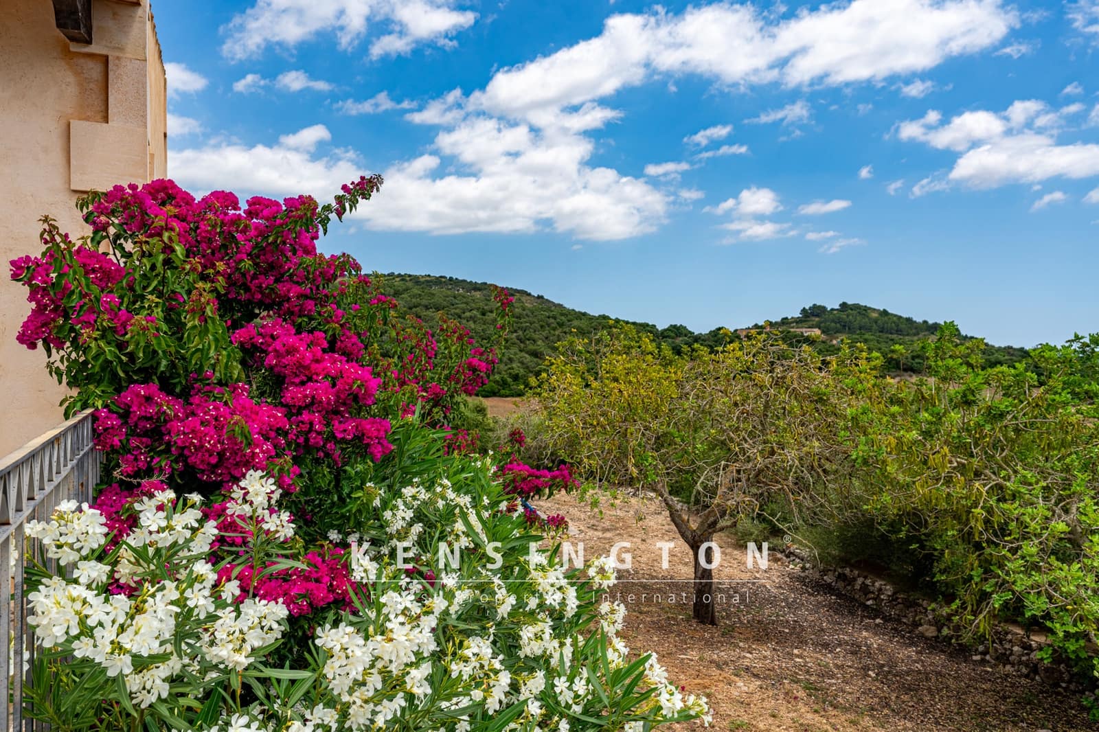 4 soveværelse Villa til salg i Sant Llorenc des Cardassar med swimmingpool - € 1.990.000 (Ref: 9164651)