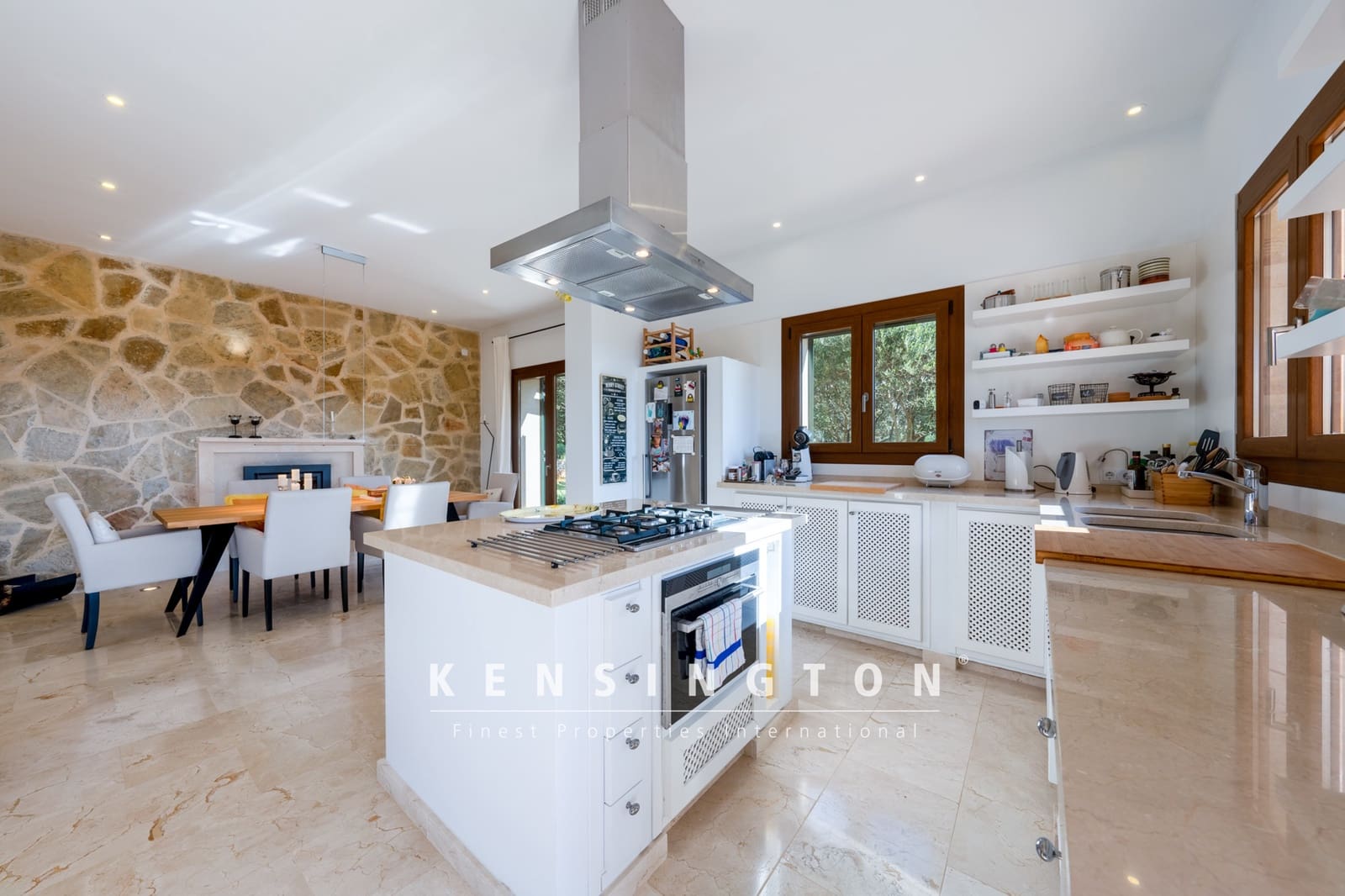 4 soveværelse Villa til salg i Sant Llorenc des Cardassar med swimmingpool - € 1.990.000 (Ref: 9164651)