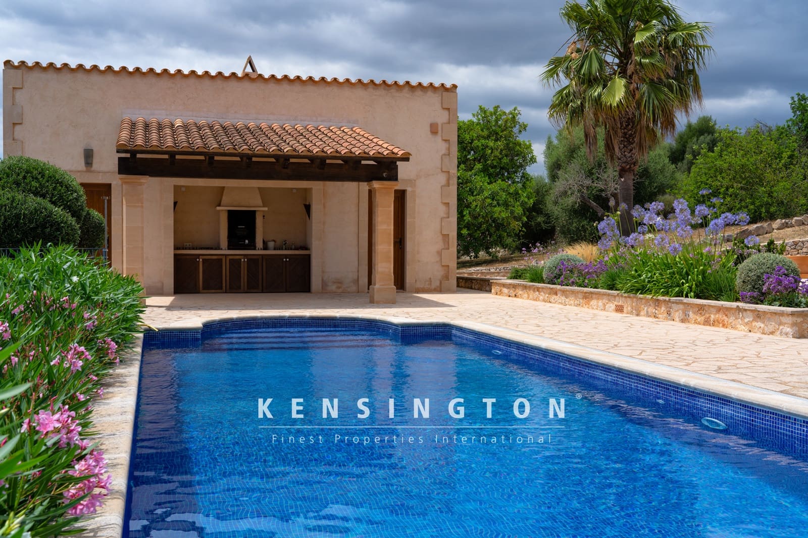 4 soveværelse Villa til salg i Sant Llorenc des Cardassar med swimmingpool - € 1.990.000 (Ref: 9164651)