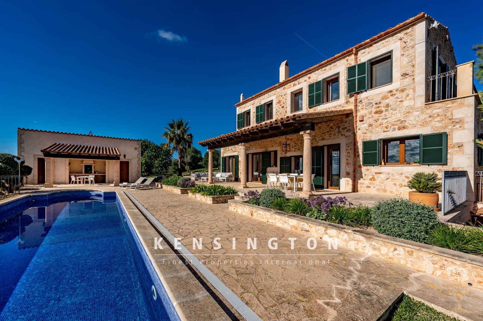 4 soveværelse Villa til salg i Sant Llorenc des Cardassar med swimmingpool - € 1.990.000 (Ref: 9164651)