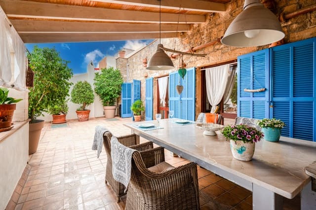 4 soveværelse Villa til salg i Capdepera med swimmingpool - € 795.000 (Ref: 9164653)