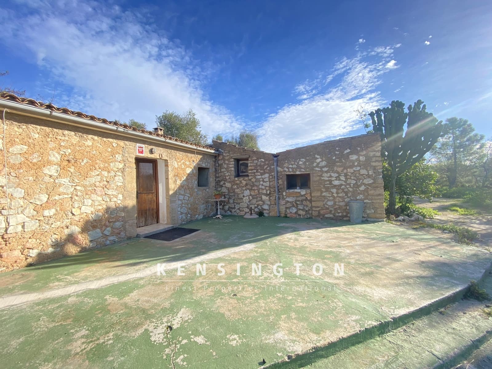 2 Zimmer Villa zu verkaufen in Capdepera mit Pool - 435.000 € (Ref: 9164657)