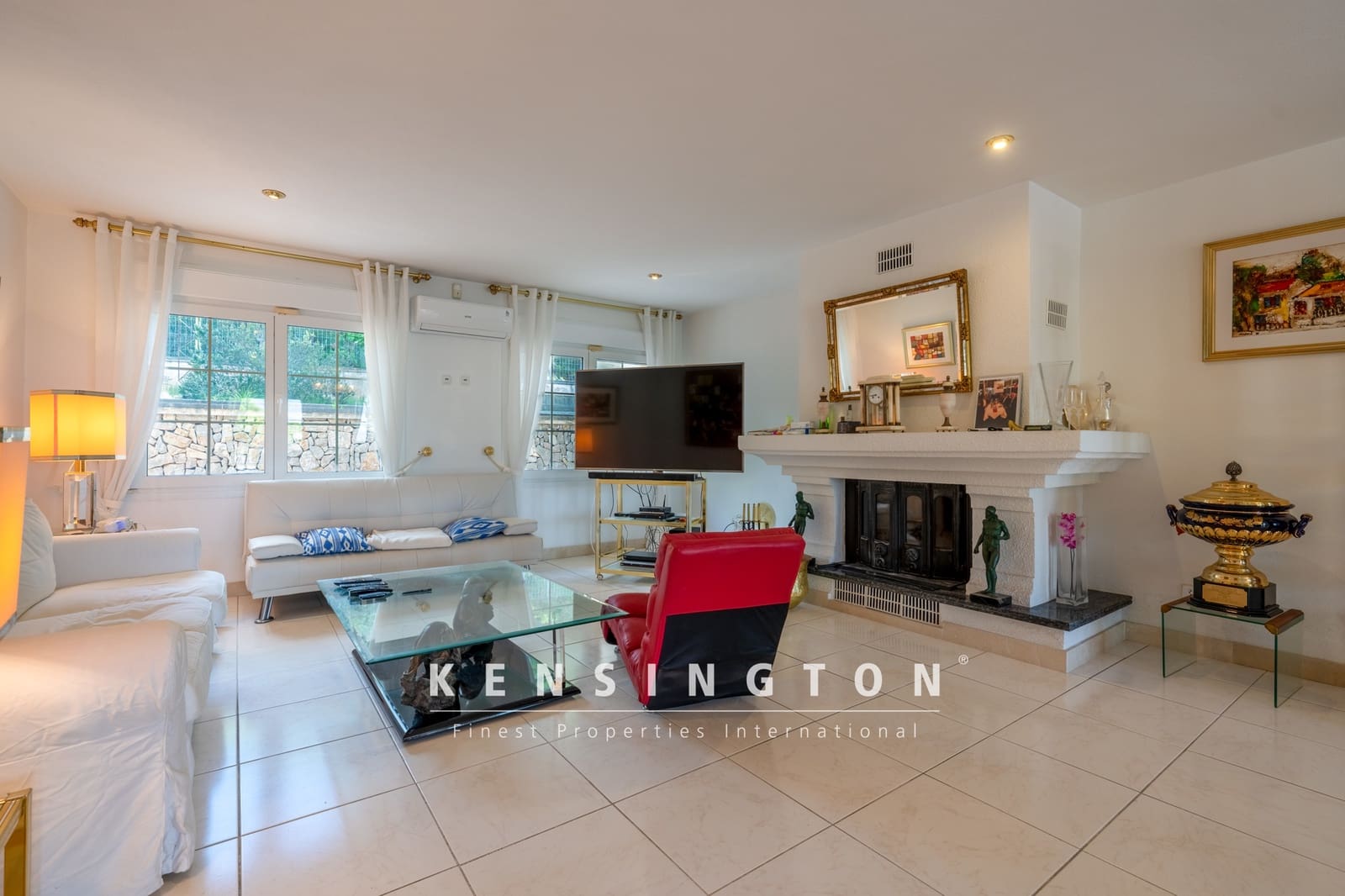 4 soveværelse Villa til salg i Costa de los Pinos med swimmingpool garage - € 3.500.000 (Ref: 9164659)