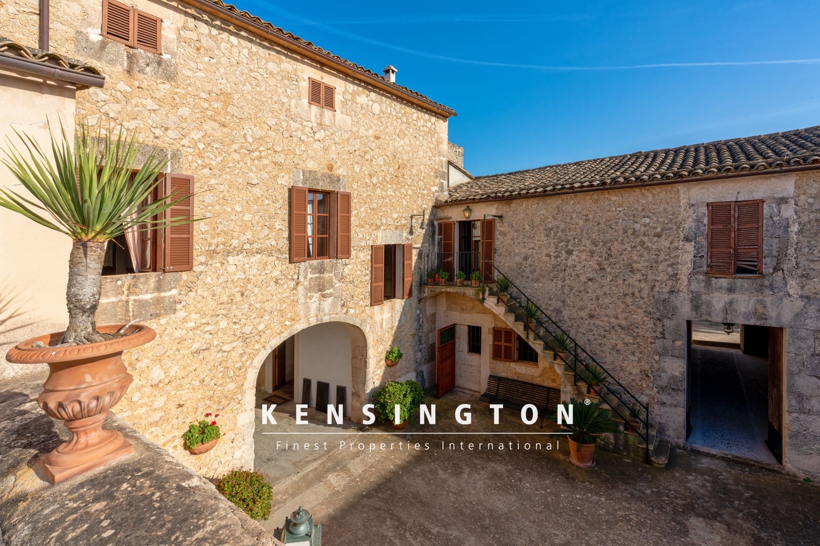 11 slaapkamer Villa te koop in Manacor - € 7.600.000 (Ref: 9164663)